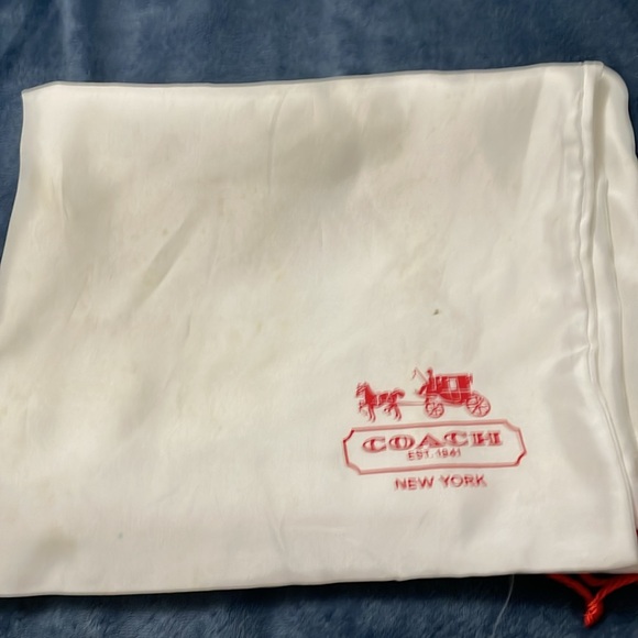 Coach Satchel - Picture 10 of 12